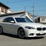 以前、E60でご使用されていたソニックデザインを使ってオーディオを組みたいという相談を受けました。
当社のデモカーBMW X1を聴いて、これと同じシステムでいこうという事になりました。