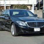 メルセデス・ベンツ Sクラス S400ハイブリッド(W222)が入庫しました。
純正モニターが大画面になり大変見やすくなりました。