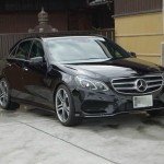 メルセデス・ベンツのSクラスに装備されている乗降時にシートが前後する機能をつけれるようになりました。