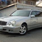 メルセデス・ベンツ Eクラス(W210)にお乗りのお客様です。