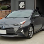 ご予約いただいていたお客様のトヨタ プリウス(50系)が入庫いたしました。
