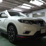 ご予約いただいていたお客様の日産 エクストレイル ハイブリッドが入庫いたしました。