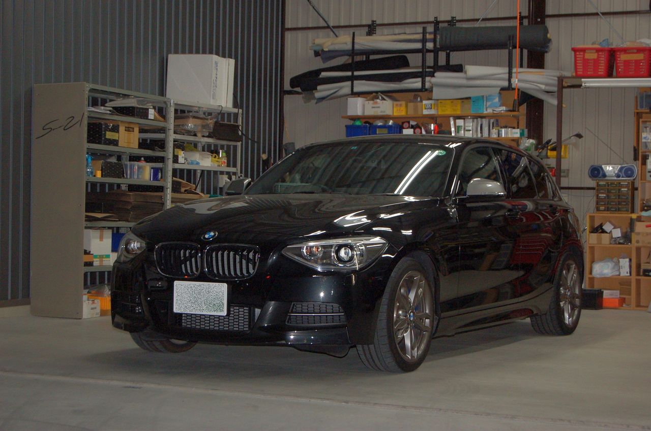 BMW1シリーズ（F20）にお乗りのお客様が来店されました。