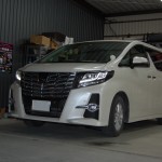 いつもお世話になっているお客様がトヨタ アルファード(30系)へとお乗換えされました。